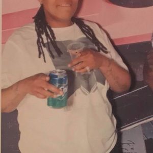 Meet your Posher, Domo